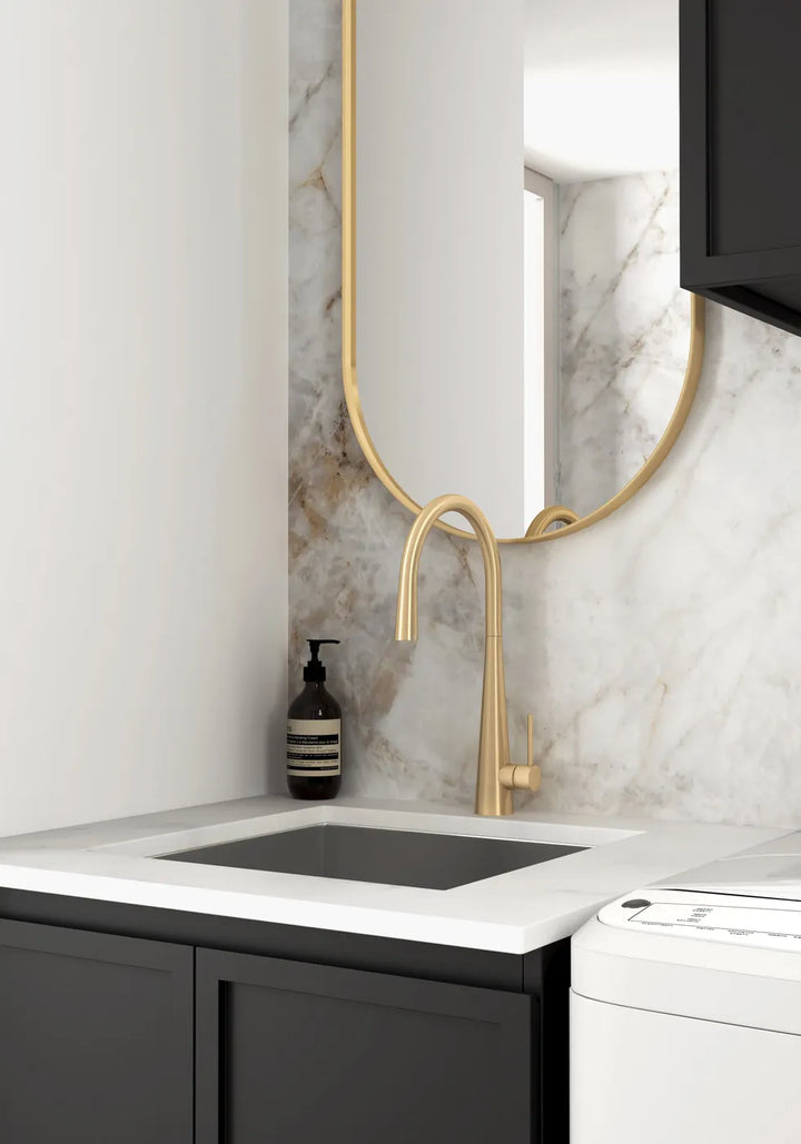 Hampshire Black Mini Laundry