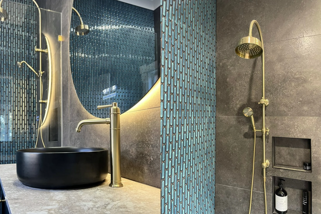 Amalfi Blue Pill Mosaic 350x295 – Elegant Glossy Blue Ceramic Wall Tiles