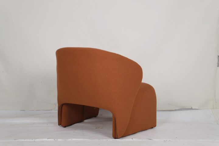 Belvedere Chair Rust boucle