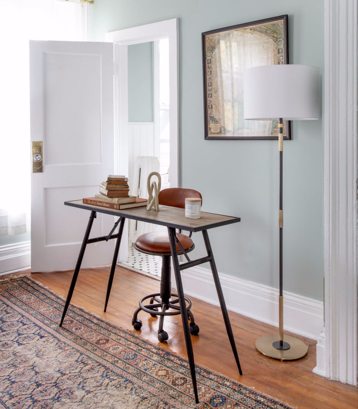 Bowery Floor Lamp – Modern Elegance for Any Room