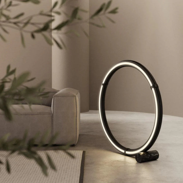 Elli LED Floor Lamp – Aged Gold/Black or Matt Black/Black