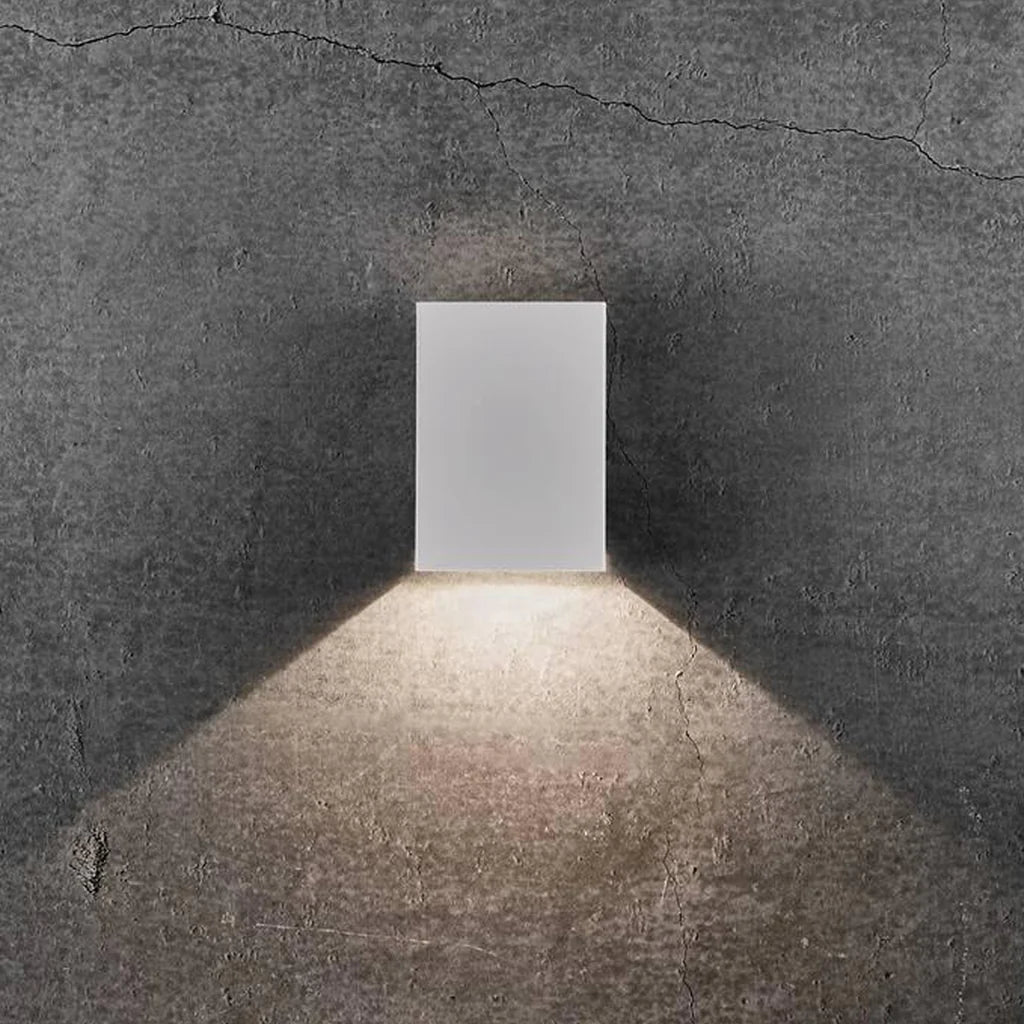 Fold 10 Outdoor Up/Down LED Wall Light