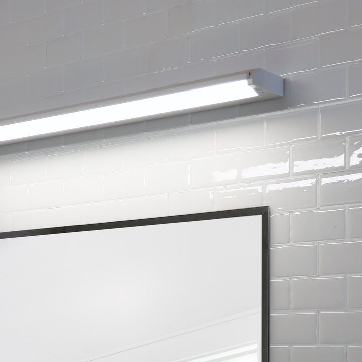 MODE.120 CTS 120cm Tri-Colour LED Vanity Light