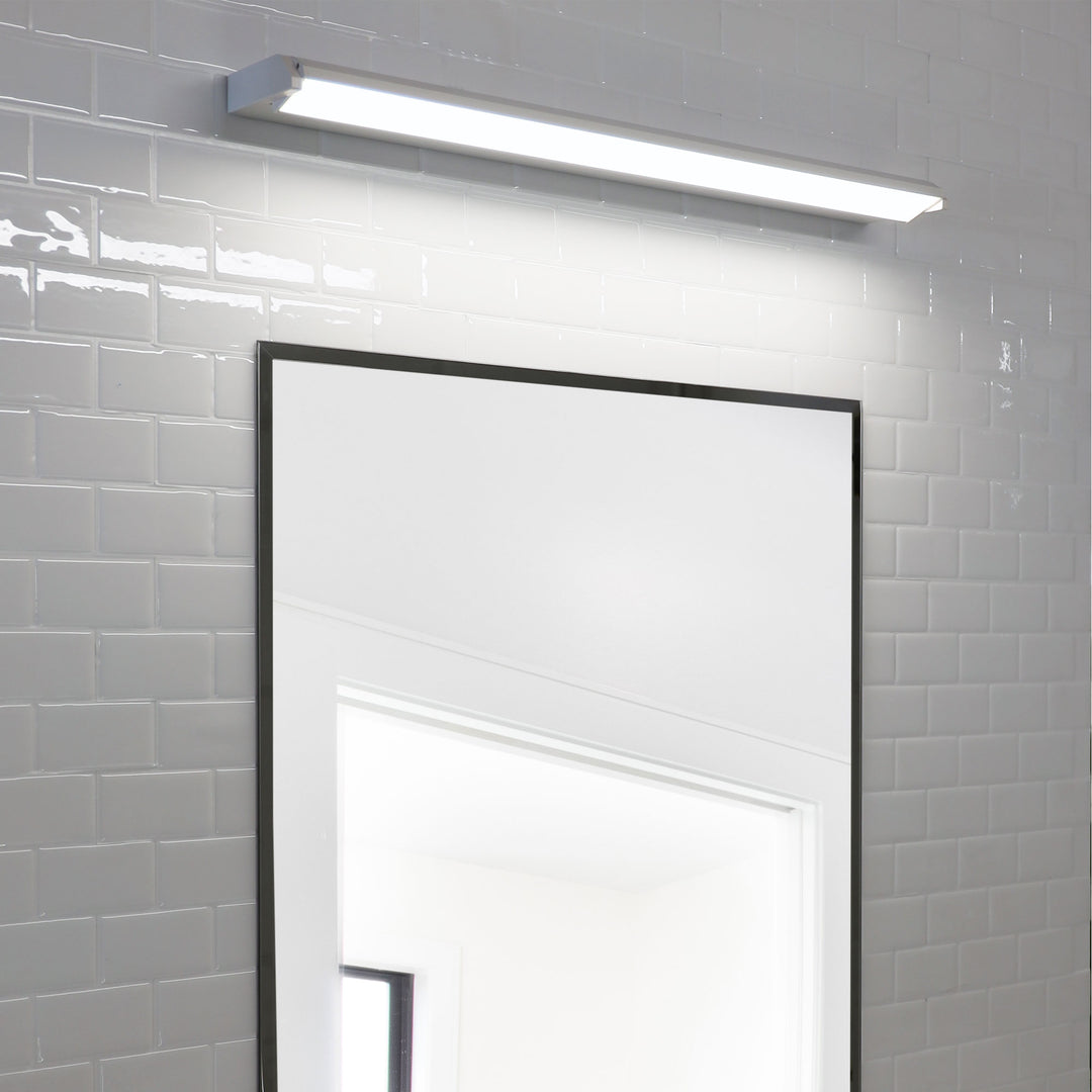 MODE.60 CTS 60cm Tri-Colour LED Vanity Light