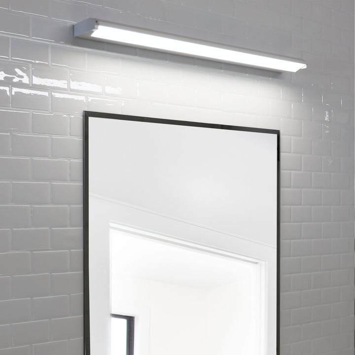 MODE.60 CTS 60cm Tri-Colour LED Vanity Light