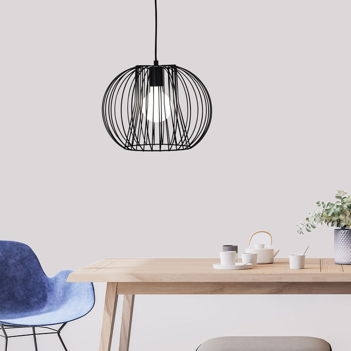 Malo.35 Black & White Wire Pendant