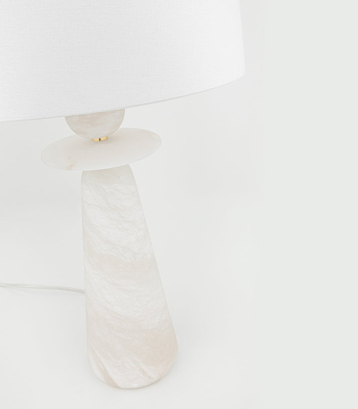 Montgomery Table Lamp – Elegant Lighting for Any Space