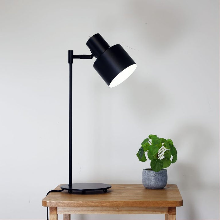 Ari Desk Lamp Black W/Black