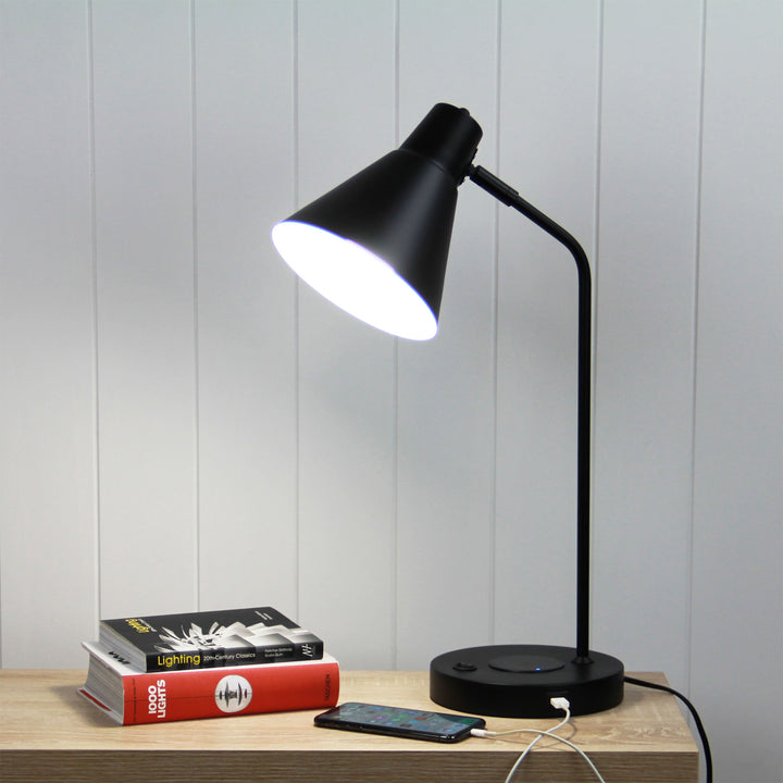 Targa White & Black Desk Lamp with USB and Wireless Charging