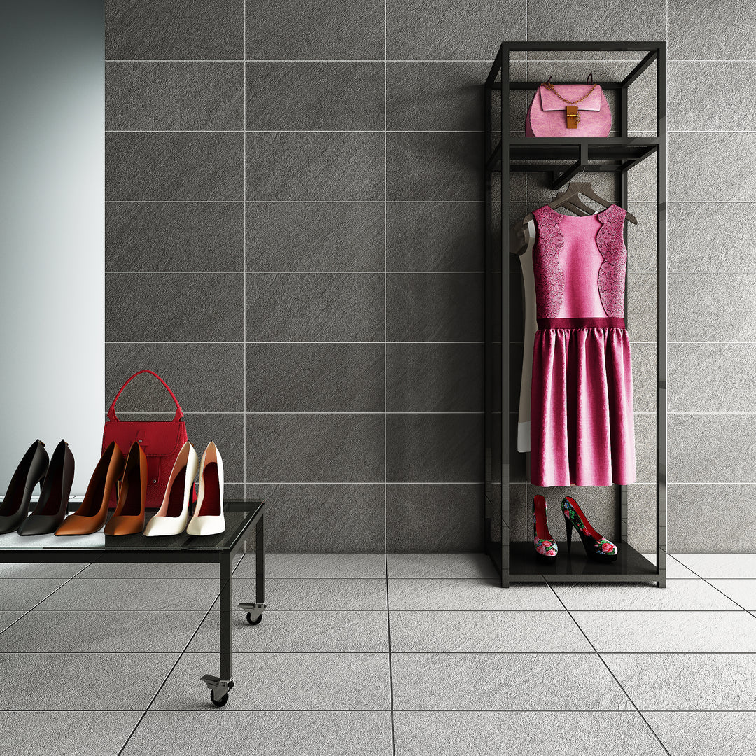 Valley Nero Matte - R11 Tile 300x600