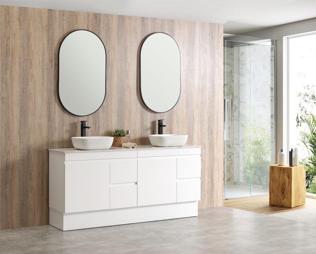 Reflex 1800 White – Wall Hung